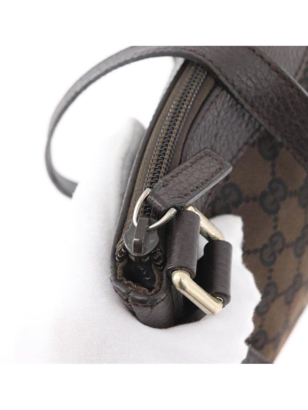 Authentic GUCCI GG Canvas Shoulder Bag Outlet Brown Gold 272396 - Picture 2 of 16